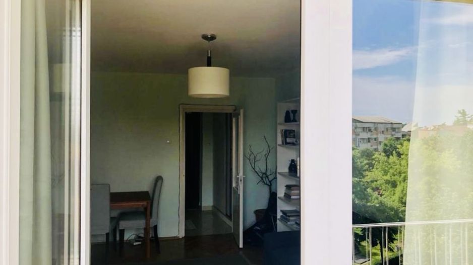 BRASADAS vinde ap 2 cam etaj 3/10 in zona CENTRALA. - Poză 2