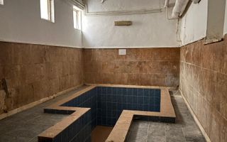 Imobil comercial si piscina functioala Piata Victoriei - Poză 9