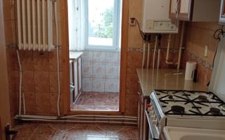Apartament 2 camere, zona Nicolina 1, Iași – decomandat, scară renovată - Poză 5