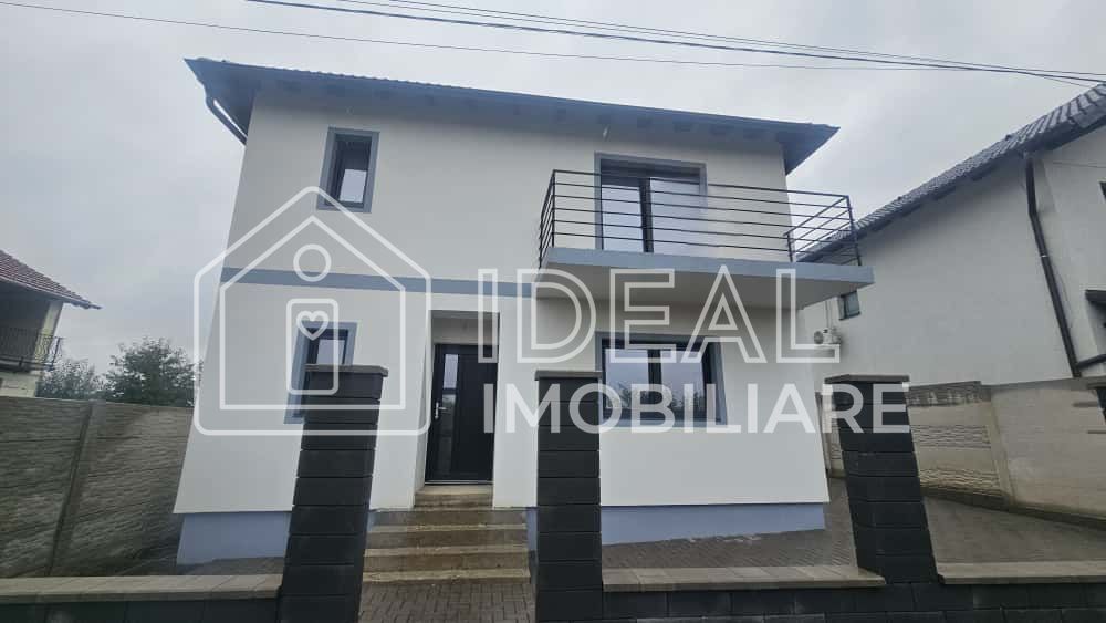 Casa Individuala cu 4 camere si 270 mp de curte, în Cristian - Poză 6