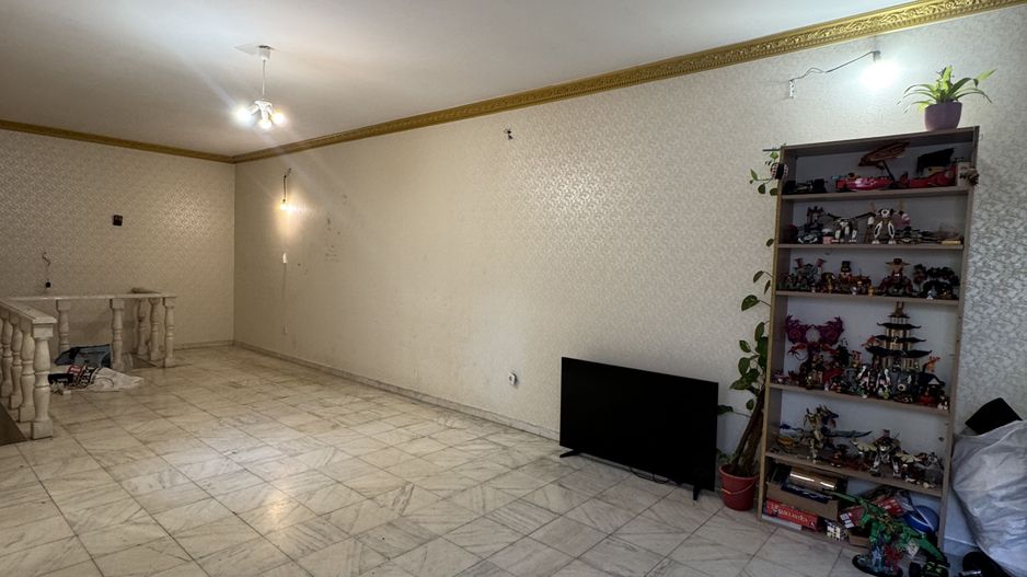 Casa Curte Proprie- Gara de Nord/ Victoriei - Poză 2