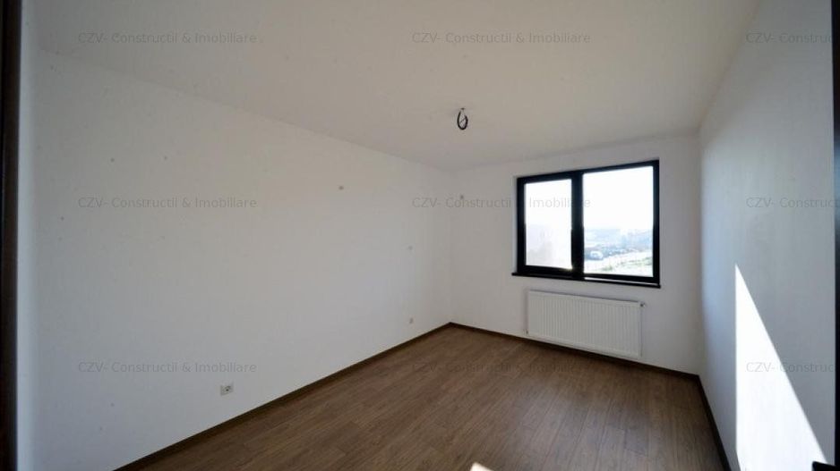 Predare la Cheie, Curte Amenajata, Toate Utilitatile in Uz - Poză 8