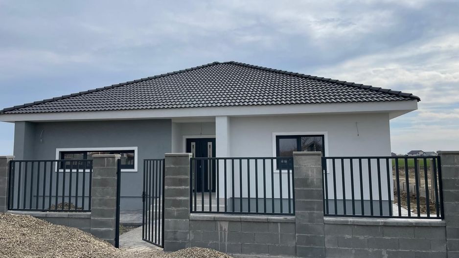 COMISION 0% Casa Individuala moderna finalizare 2026 teren 500mp Sacalaz - Poză 1