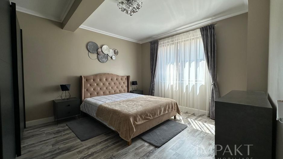 Vila deosebita spre inchiriere in Dezmir! - Poză 8