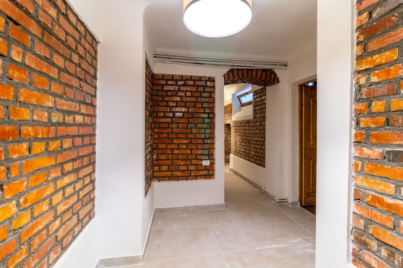 Vila interbelica AIRBNB "la cheie" - Poză 14