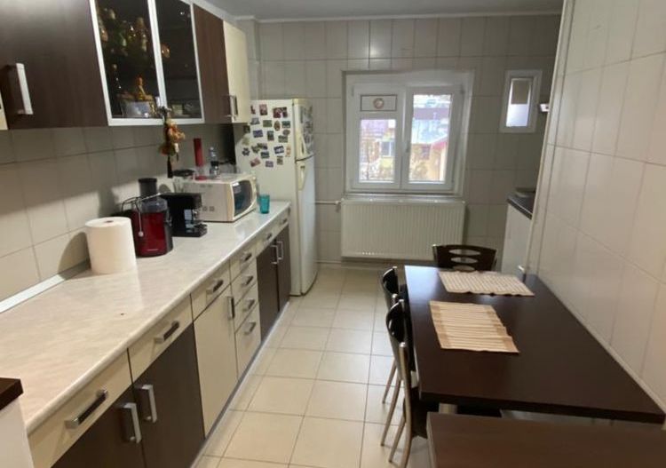 Apartament 2 camere ROND ALBA IULIA - Poză 4