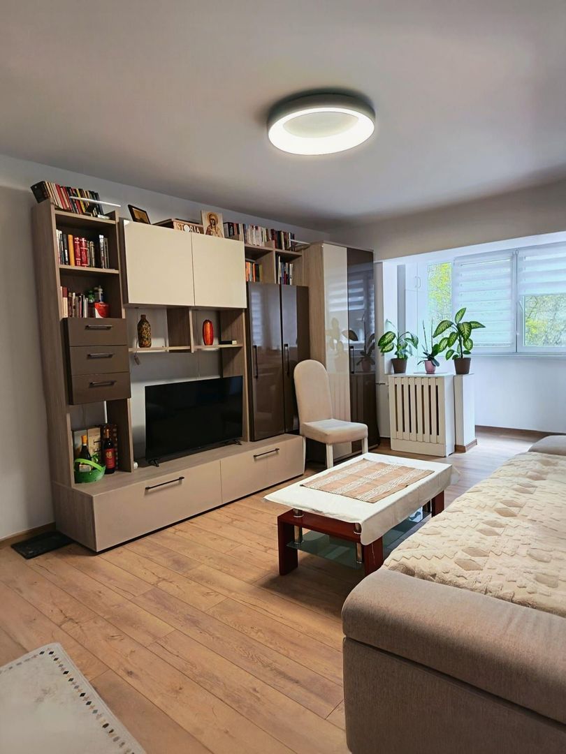 Apartament 2 camere renovat in bloc reabilitat Lujerului, Militari - Poză 3