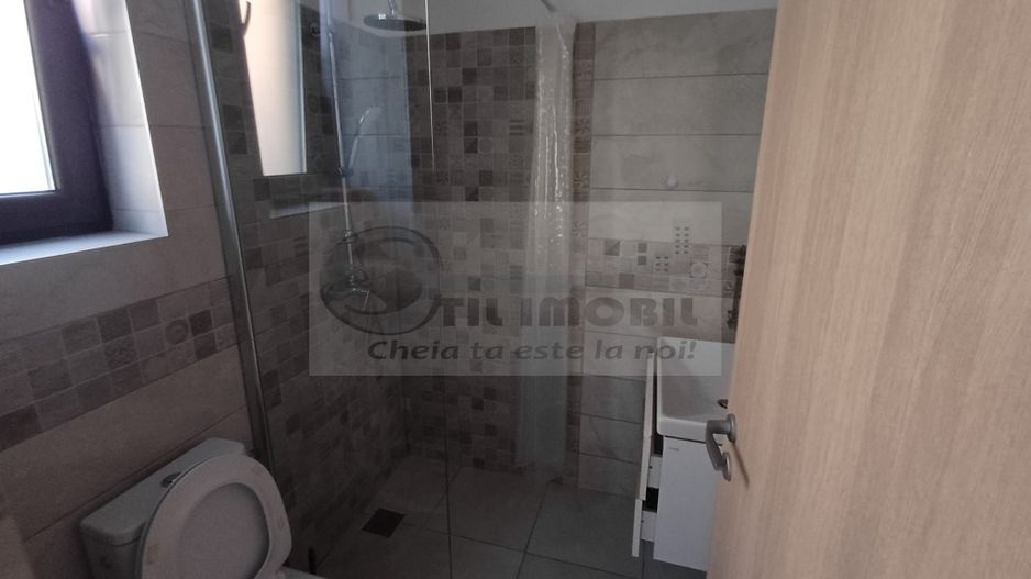 Casă 4 camere – 115 mp, cu teren 100 mp – Valea Adanca-850 Euro - Poză 10