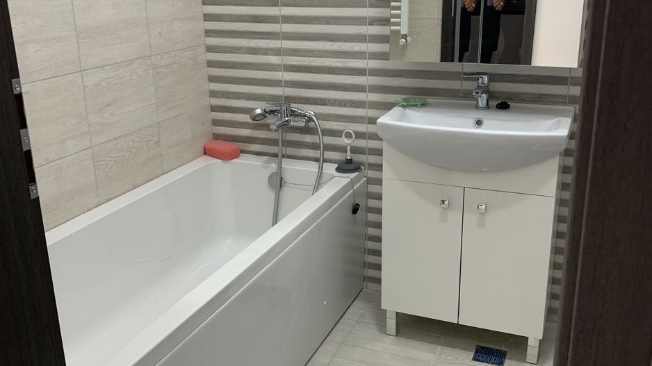 Garsoniera de inchiriat Militari Residence - Poză 8