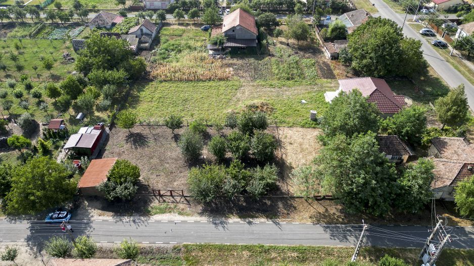 Teren intravilan localitatea Iratoșu - Poză 8