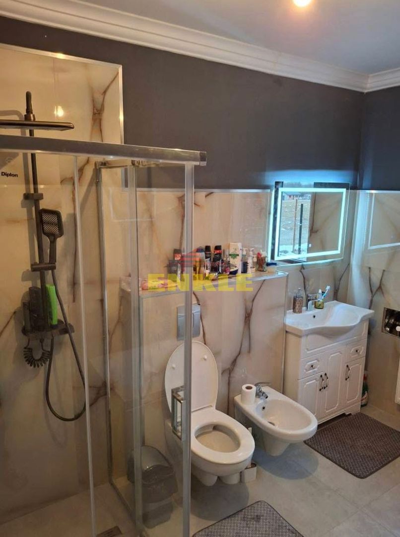 De vanzare casa in Curtesti - Poză 4