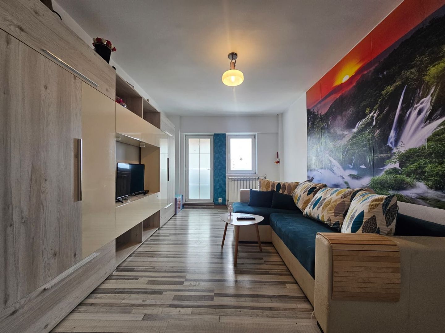 Apartament 2 camere de vanzare Poarta 6 bloc turn / Constanta - Poză 1