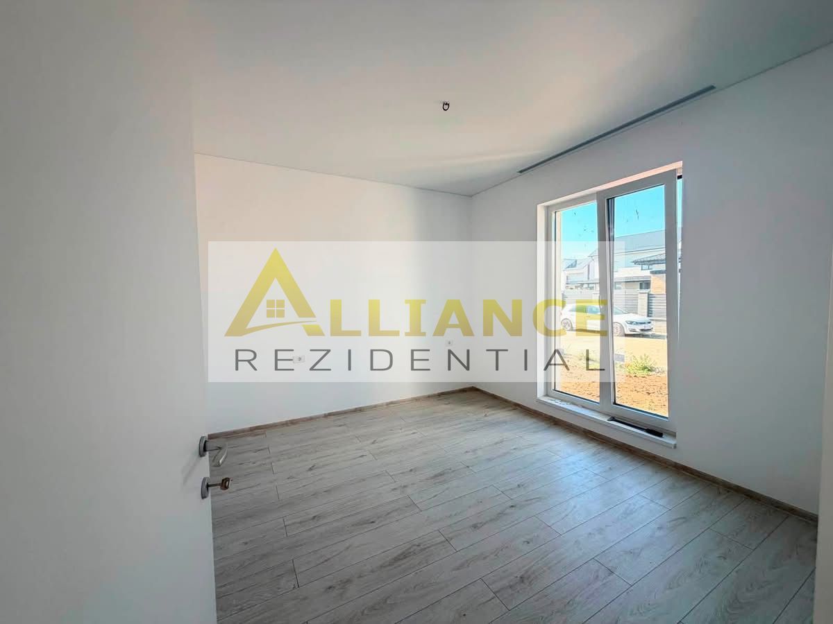 Casă individuală de vânzare în Vidra, amplasată într-o zonă liniștită, - Poză 4