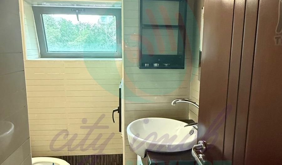 Spatiu de birou - zona Unirii - Poză 9