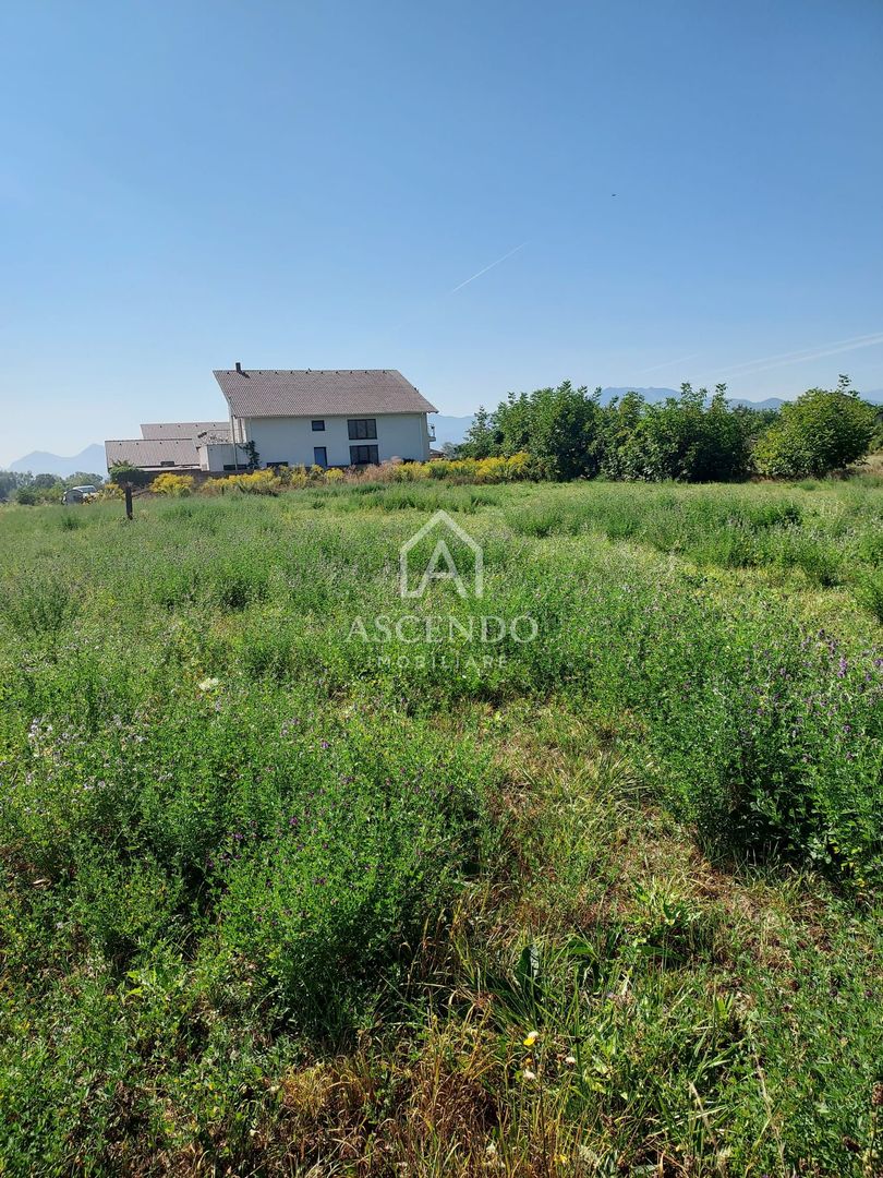 Teren intravilan 867 mp Stupini Brașov | Certificat urbanism - Poză 1