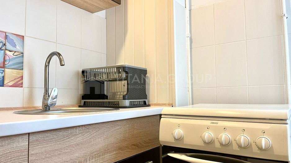 Garsoniera cocheta, mobilata si utilata - zona Grivitei - Poză 6