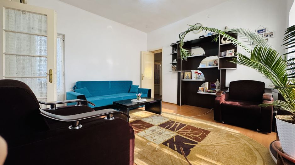 Apartament 3 camere in Vila+Demisol locuibil 18,40 mp - Parcul Carol - Poză 2