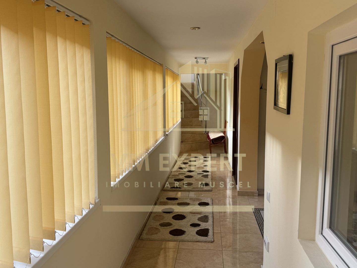 VILA 5 CAMERE, TEREN 600 MP, RUCAR - Poză 13