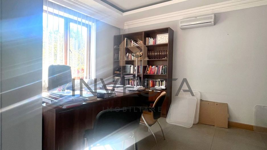 Casa deosebita cu 5 camere de inchiriat in cartierul Andrei Muresanu! - Poză 8