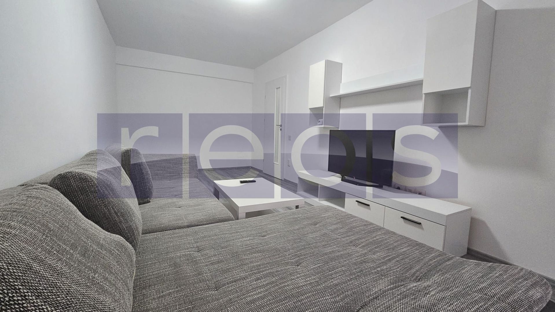 De Vanzare 2 camere | Prelungirea Ghencea | Decomandat | Parcare - Poză 2