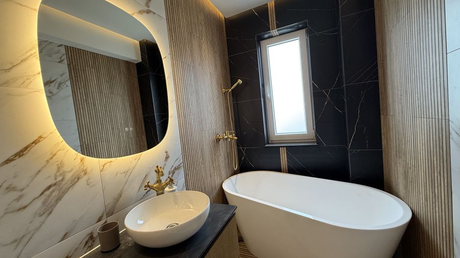 Apartament spațios și luminos cu 3 Camere I Rădăuți - Poză 31