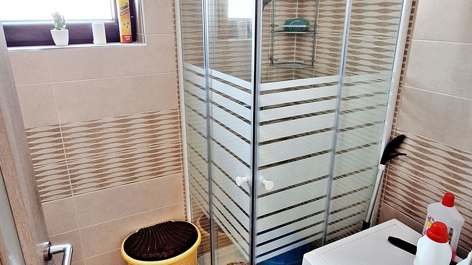 Ghimbav, intrare dinspre Brasov, apartament 3 camere mobilat, 125500 euro - Poză 15