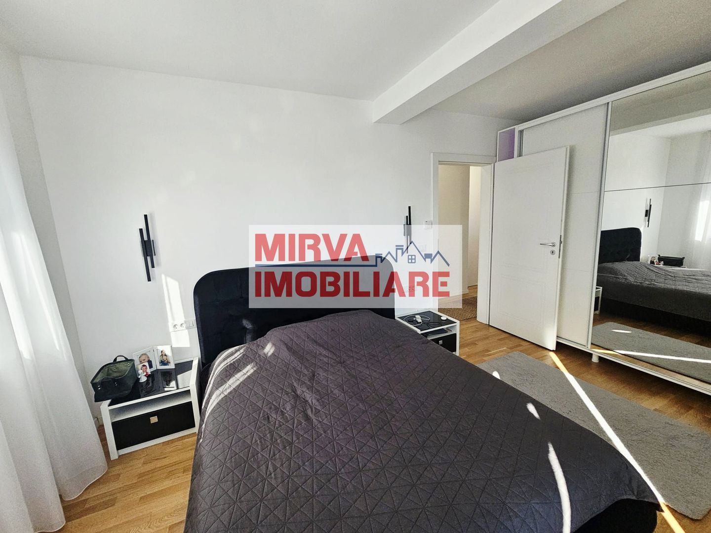 Vilă modernă 4 camere cu piscină, mobilată și utilată | Albert – MRS - Poză 51