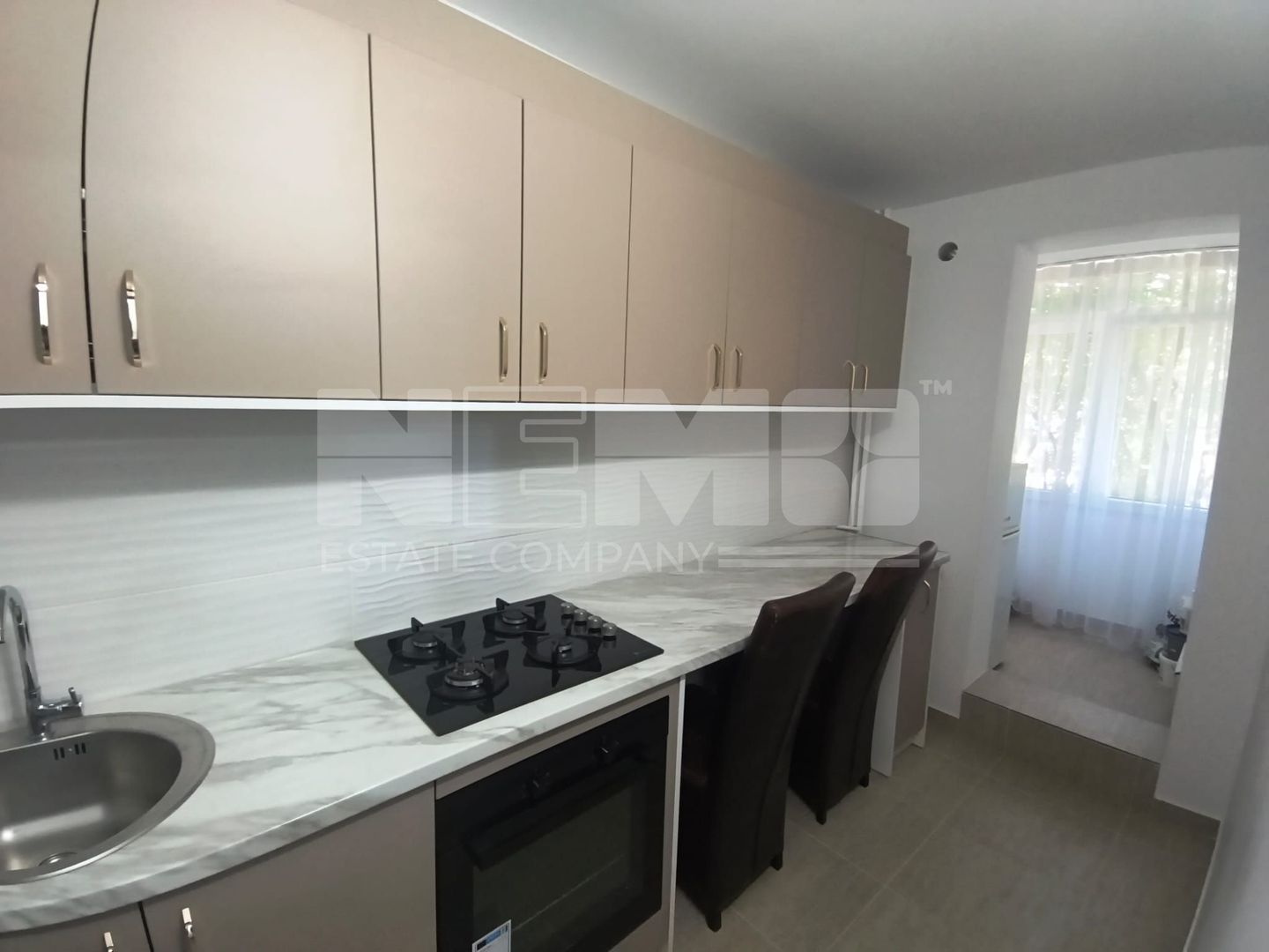 🏡 Garsonieră confort I sporit, Zamca, 37 mp, etaj 1, recent renovată - Poză 4