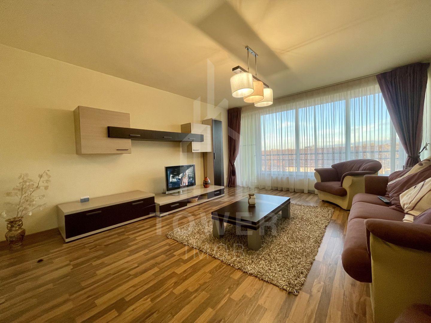 Apartament 3 camere, 95 mp utili, mobilat modern, etaj 2/3, zonă Turnișor - Poză 1