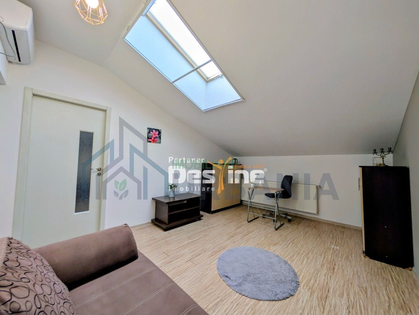 #, Ap 1 camera, Complex Cris Estate Bucium - Poză 1