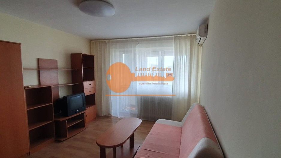 2 camere la 600m de Metrou Titan - Poză 1