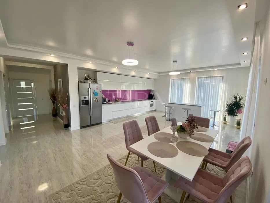 Casă de vânzare – Florești, zona Tăuți. - Poză 2