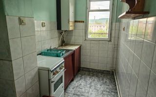 Apartament 2 camere semidec. et. 4 | Traian Vuia | 40 mp |  Neg. - Poză 3
