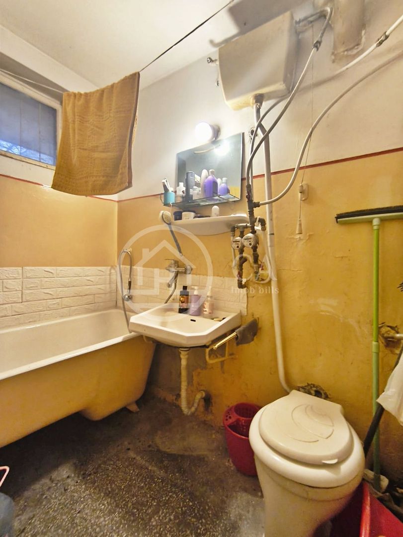 Apartament cu 2 camere de vanzare in zona Centrala, Oradea - Poză 7