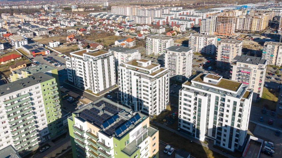 Coresi-Penthouse 3 camere +loc de parcare subteran 203mp - Poză 33