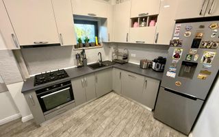 Apartament decomandat deosebit 3 camere 2 bai bloc 2020 cu parcare - Poză 5