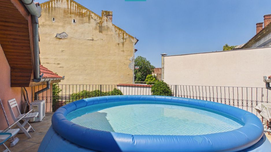Casă ultracentrală cu 6 camere pentru investiții - Poză 22