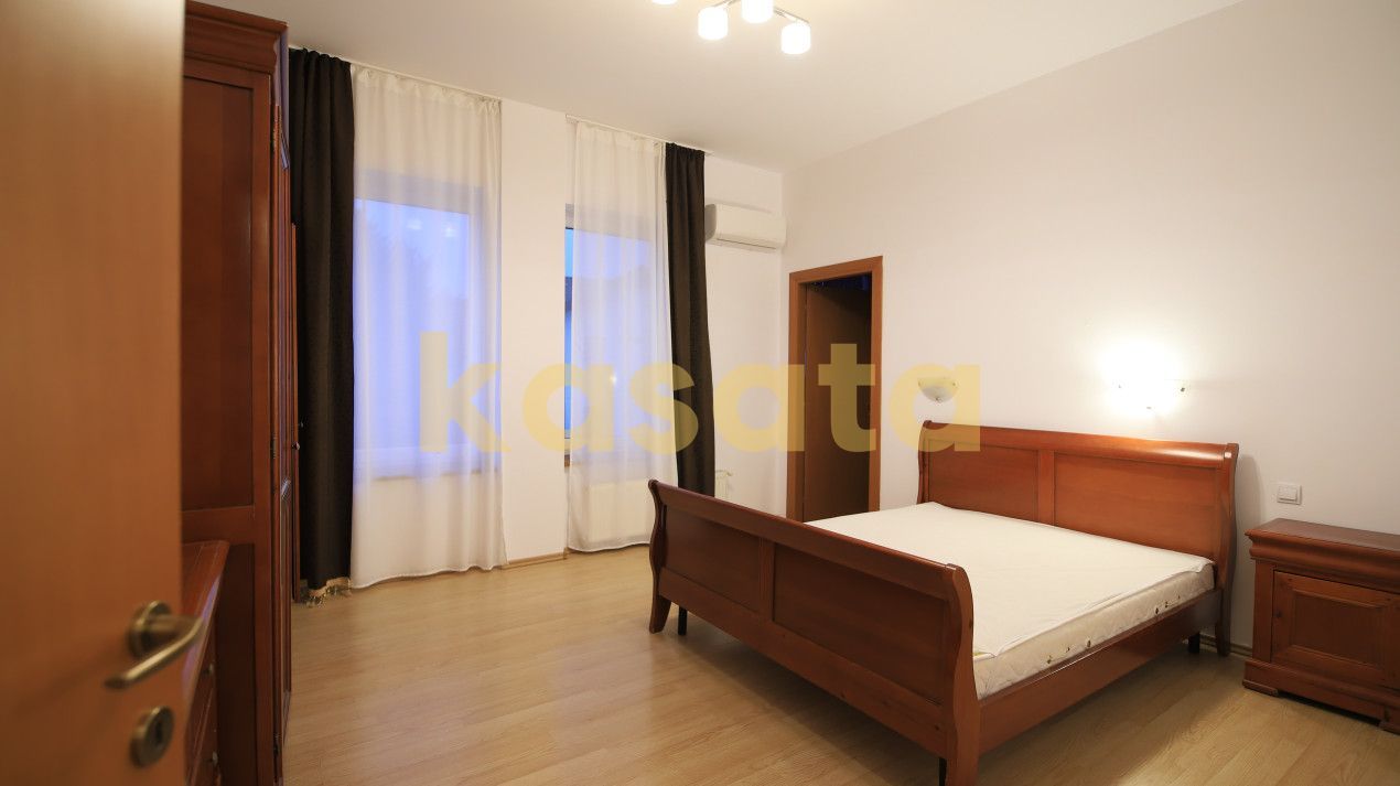 Vilă Individuală de vanzare cu teren de 1.000Mp. – Zona Jolie Ville - Poză 37