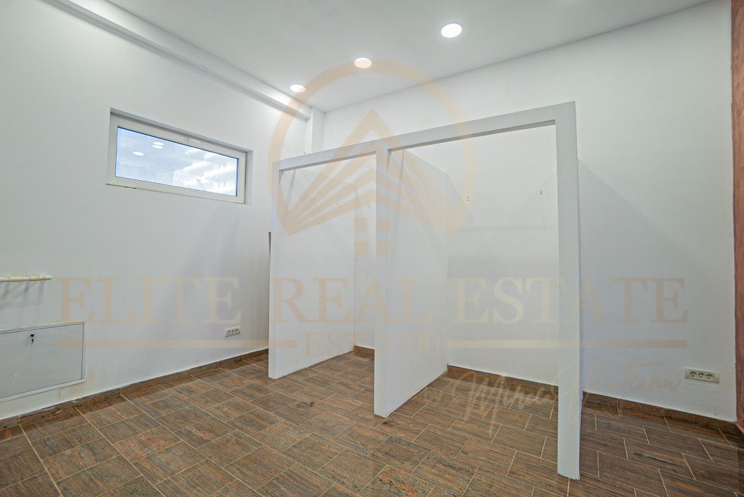 Statiunea Mamaia - Hotel Opera - Spatiu comercial. - Poză 11