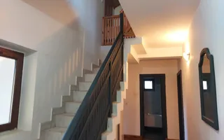 De închiriat: Hale si locuință pe 3 000 mp/ Bascov - Argeș - Poză 18