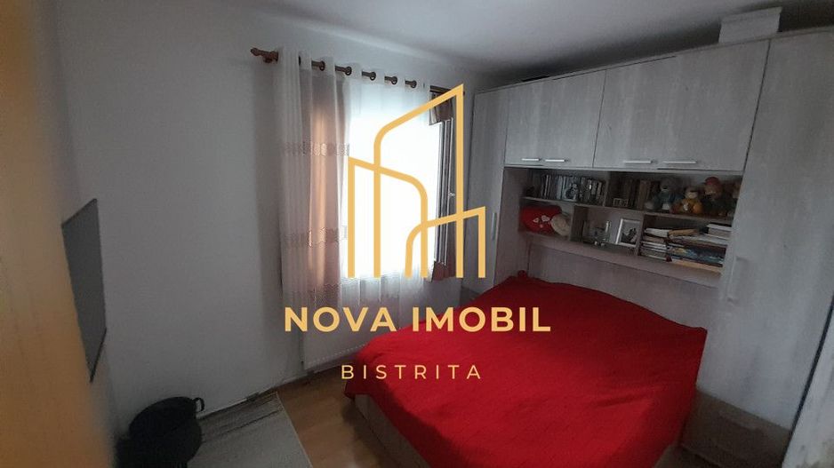 Apartament 4 camere,decomandat,78mp,zona Imparatu Traian . - Poză 2