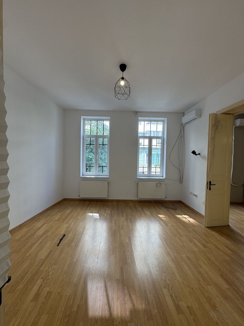 2 ETAJE DE INCHIRIAT Piata Amzei- Piata Romana IM507 - Poză 2