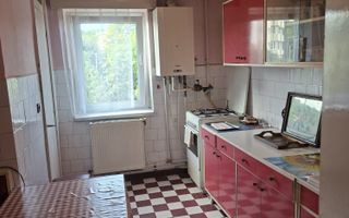 Apartament cu 4 camere de vanzare/centru Turda - Poză 9