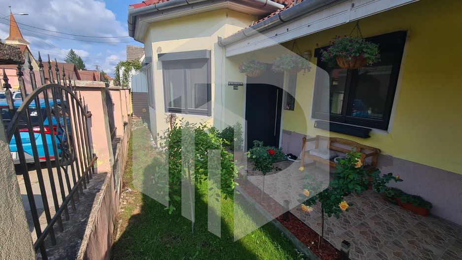 Casa Individuala | 4 Camere | 180mpu | Sura Mare |701mp Teren| Terasa - Poză 7
