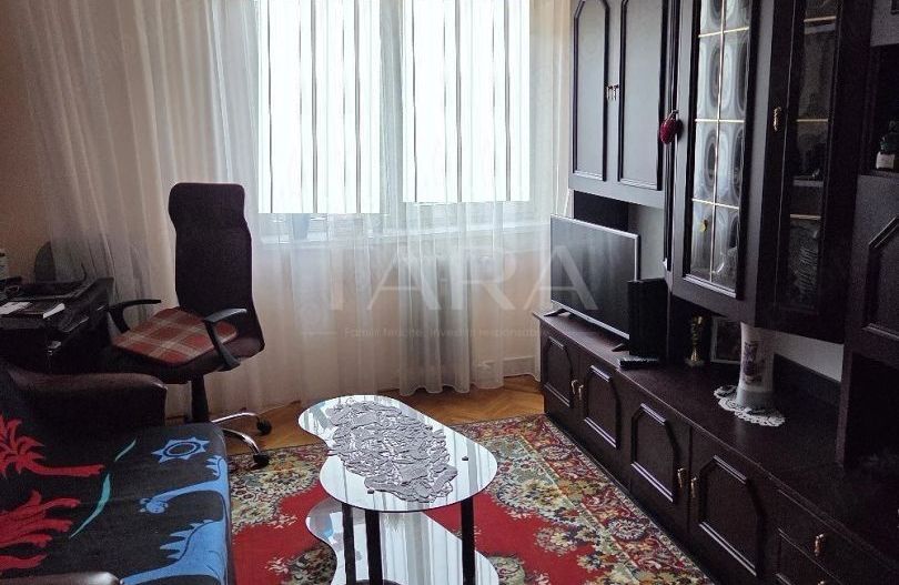 Apartament 2 camere, etaj intermediar, zonă accesibilă. - Poză 2