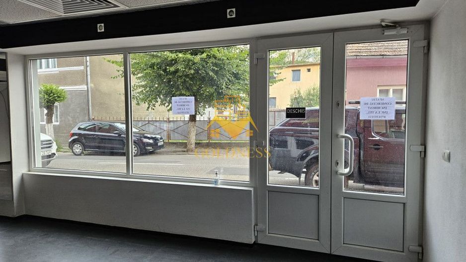 Spatiu comercial, 248 mp, parcare, Zona Centrala, Campeni, Jud. Alba - Poză 1
