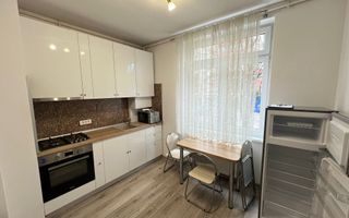 Garsoniera - Decomandata - 38mp - Balcon - Parcare - Judetean - Poză 1