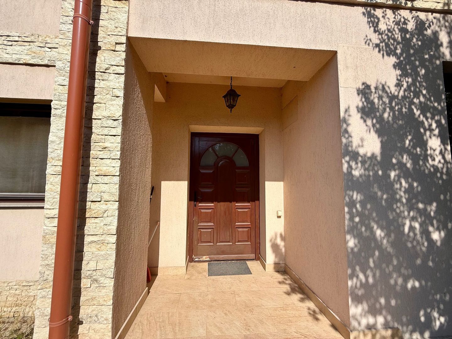 Vila 6 Camere de Vanzare I Mogosoaia - Poză 36