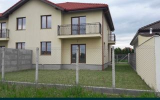 Apartament Spatios aproapr de Micro 17, are 175 mp,curte 163 mp - Poză 8