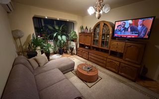 Etaj intermediar. Mobilat. Pozitie excelenta - Poză 1